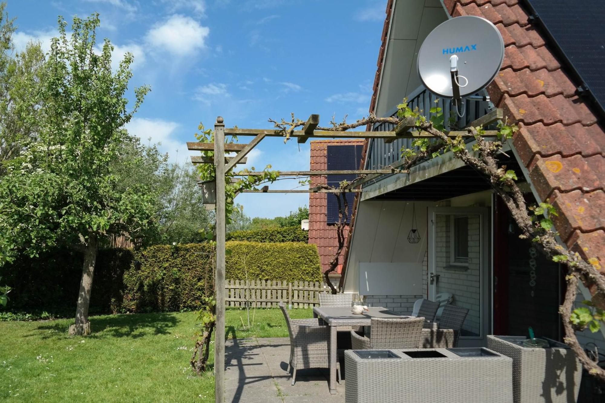 De Druif 6 Pers Holiday Home Close To The National Park Lauwersmeer Anjum エクステリア 写真